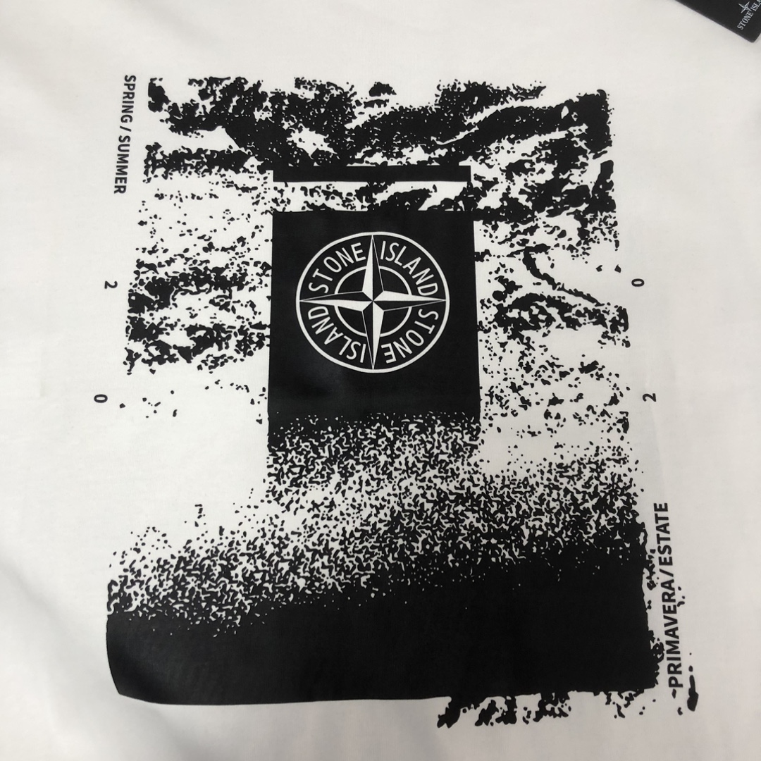 Stone Island’s Custom Cotton T-shirts: Comfortable, Unique Design, Various Sizes and Colors - 图片 4