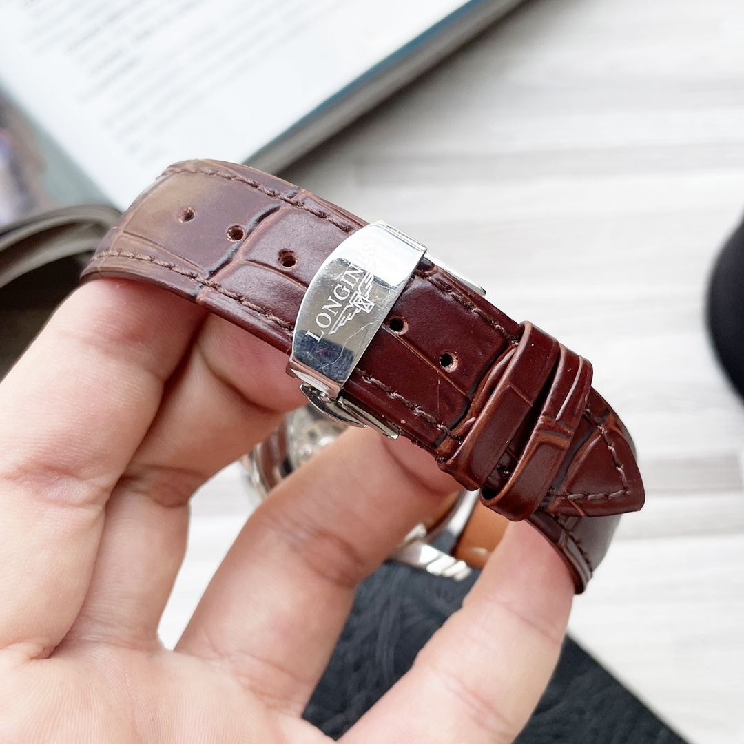 最新浪琴三针设计类型精品男士腕表表带真牛皮表带///316精钢表带舒适耐用机芯高端全自动机械机芯镜面矿物