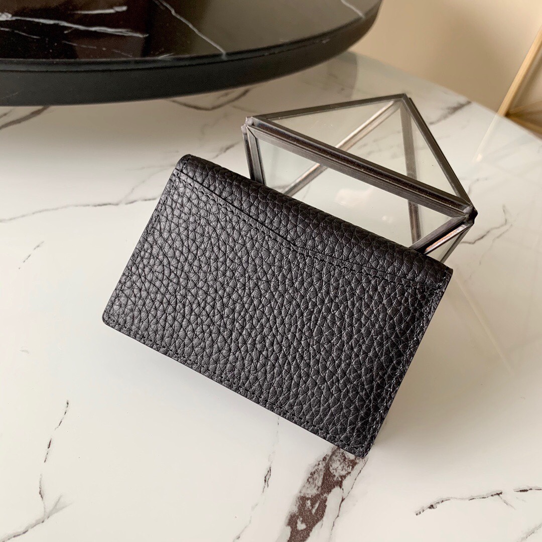 Miu Miu Classic Handcrafted Luxury Leather Shoulder Bag Ref 2