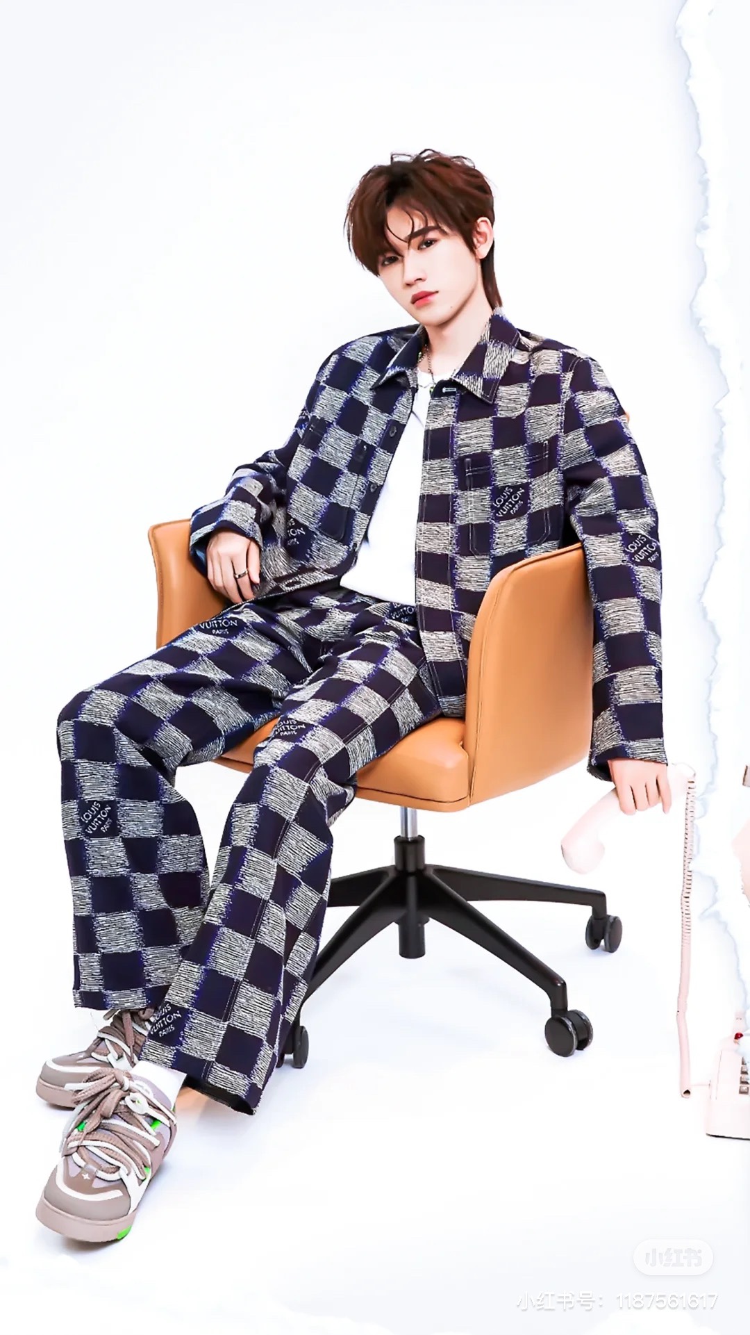 路易威登 Louis Vuitton 高定典藏名品高定成衣时装外套连衣裙衬衫T恤 #3C6004F8 3