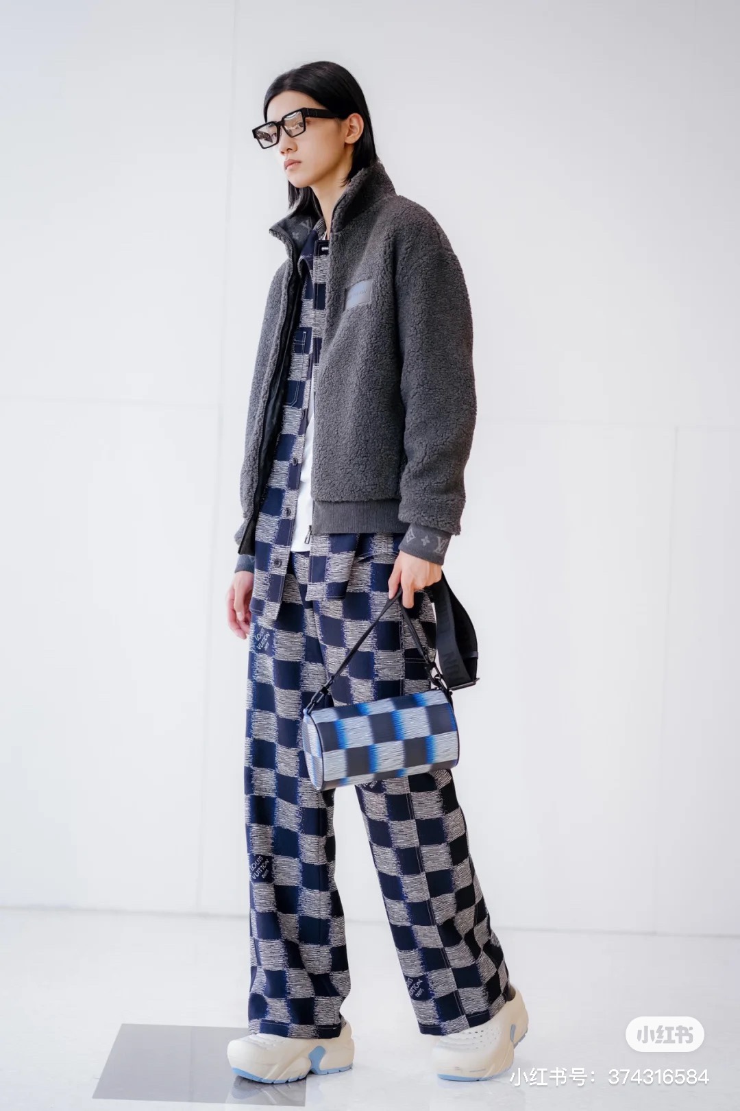 路易威登 Louis Vuitton 高定典藏名品高定成衣时装外套连衣裙衬衫T恤 #3C6004F8 4