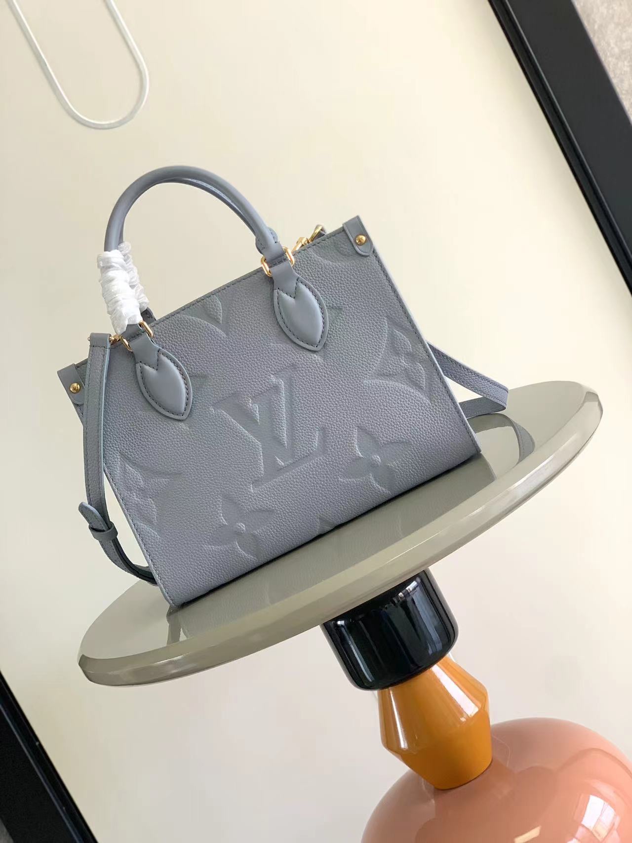 Louis Vuitton LV Onthego AAAAA Bags Handbags Cowhide Mini M45661