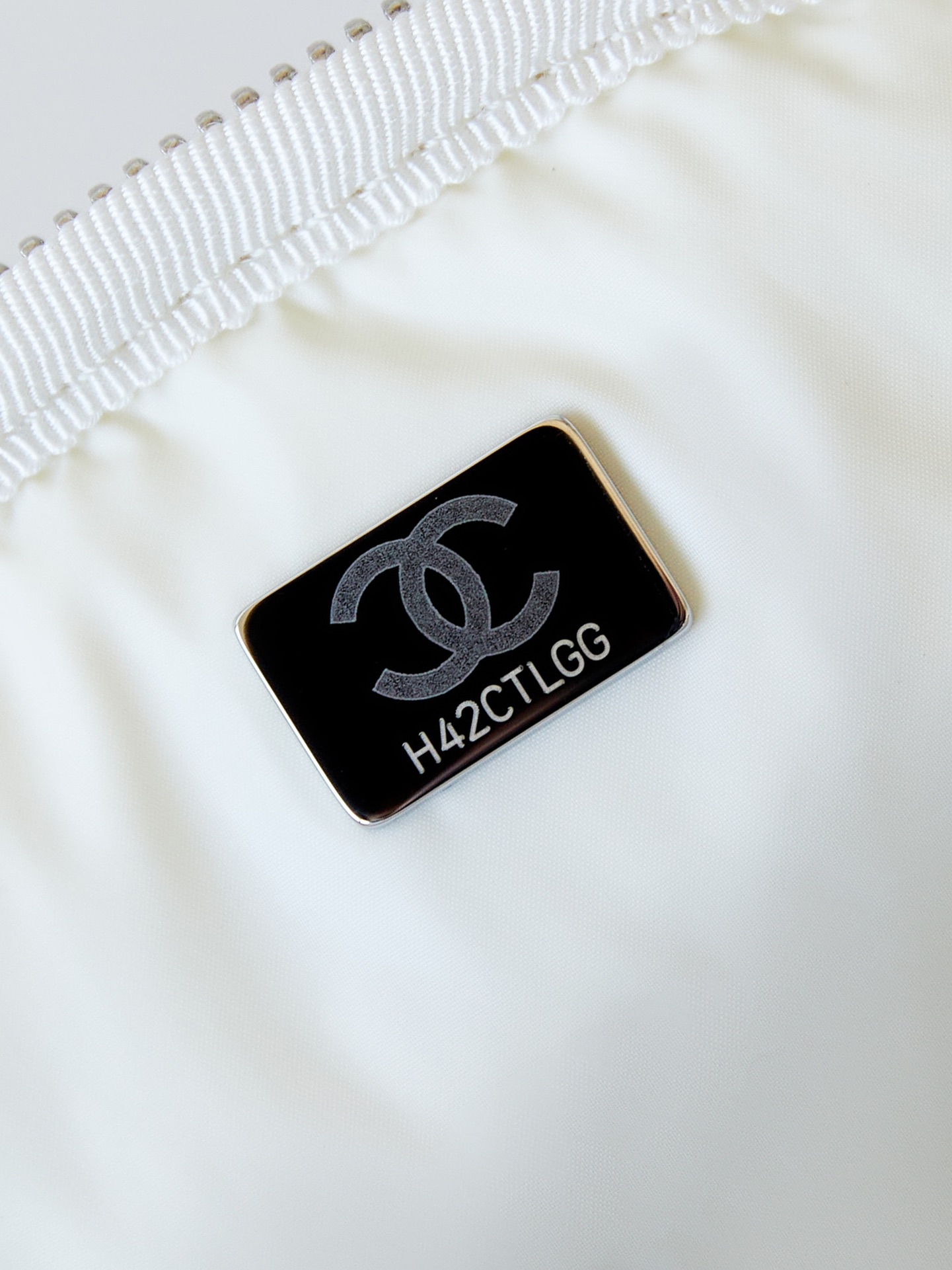 Chanel 最新的滑雪系列也已经发布啦 9
