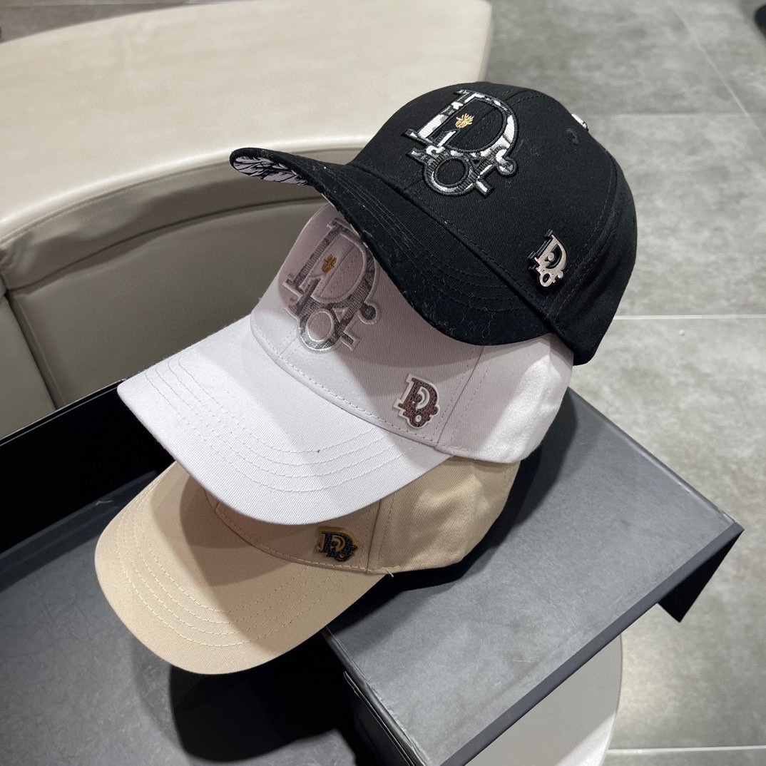 NO:189473,Dior's new baseball cap is beautiful, simple, atmospheric, fashionable and generous, low-key and luxurious, both fashionable and versatile. Dear, buy it now and you deserve it!  Adjustable size!  Hat fisherman hat baseball hat knit hat, hat, dior, dior, espadrilles, hats19860909Dior迪奥新款棒球帽 美美哒 简约大气时尚大方 低调奢华 时尚两不误,百搭款 亲,赶紧入手吧 你值得拥有！可调节大小！帽子渔夫帽棒球帽针织帽,帽子,dior,dior,espadrilles,hats,hat