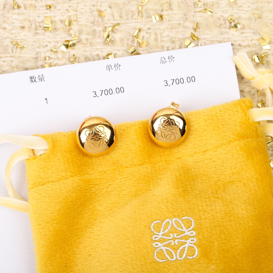 [Niche Series Jewelry][C Little Golden Bean Earrings] Fashionable and minimali