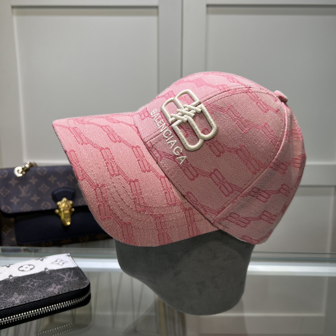 NO:189513,BALENCIAGA's new logo baseball cap, cool colors, different styles for men and women, the first batch is shipped first!  Paris fans must-have!  Hat fisherman hat baseball hat knit hat, hat, balenciaga, balenciaga, espadrilles, hats19860909BALENCIAGA巴黎世家新款logo棒球帽,很酷的色系,男女佩戴都有不同style,第一批抢先出货！巴黎粉必入款！帽子渔夫帽棒球帽针织帽,帽子,balenciaga,balenciaga,espadrilles,hats,hat