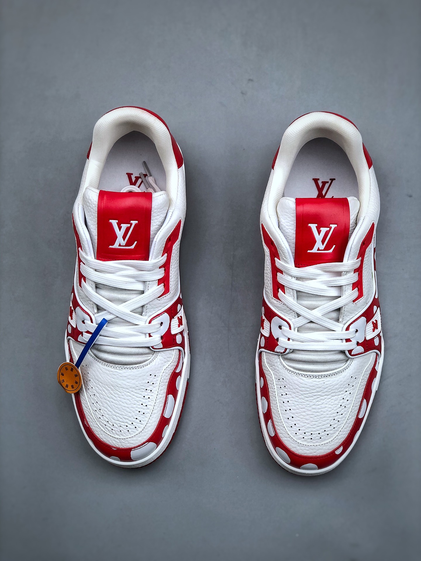 650 Virgil Abloh亲自操刀设计全新LV路易威登Louis Vuitton Trainer Sneaker Low休闲运动文化百搭篮球板鞋