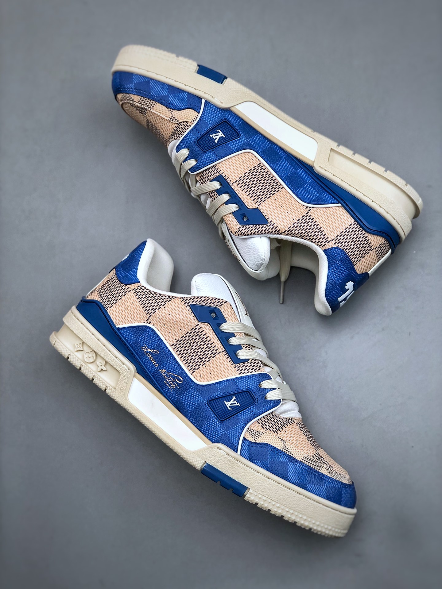 650 Virgil Abloh亲自操刀设计全新LV路易威登Louis Vuitton Trainer Sneaker Low休闲运动文化百搭篮球板鞋