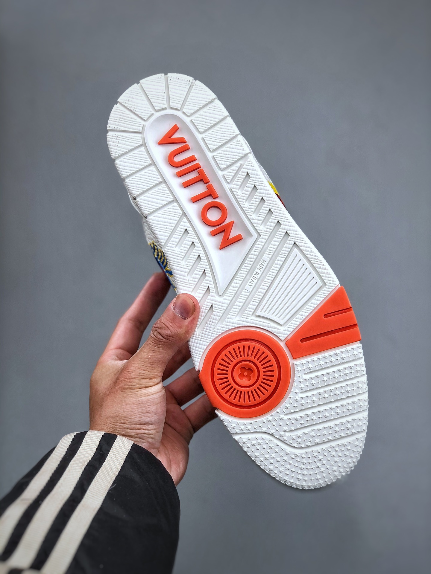 650 LV路易威登Louis Vuitton Trainer Sneaker Low休闲运动文化百搭篮球板鞋
