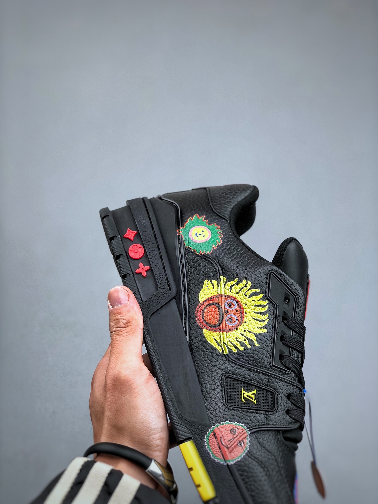 650 Virgil Abloh亲自操刀设计全新LV路易威登Louis Vuitton Trainer Sneaker Low休闲运动文化百搭篮球板鞋