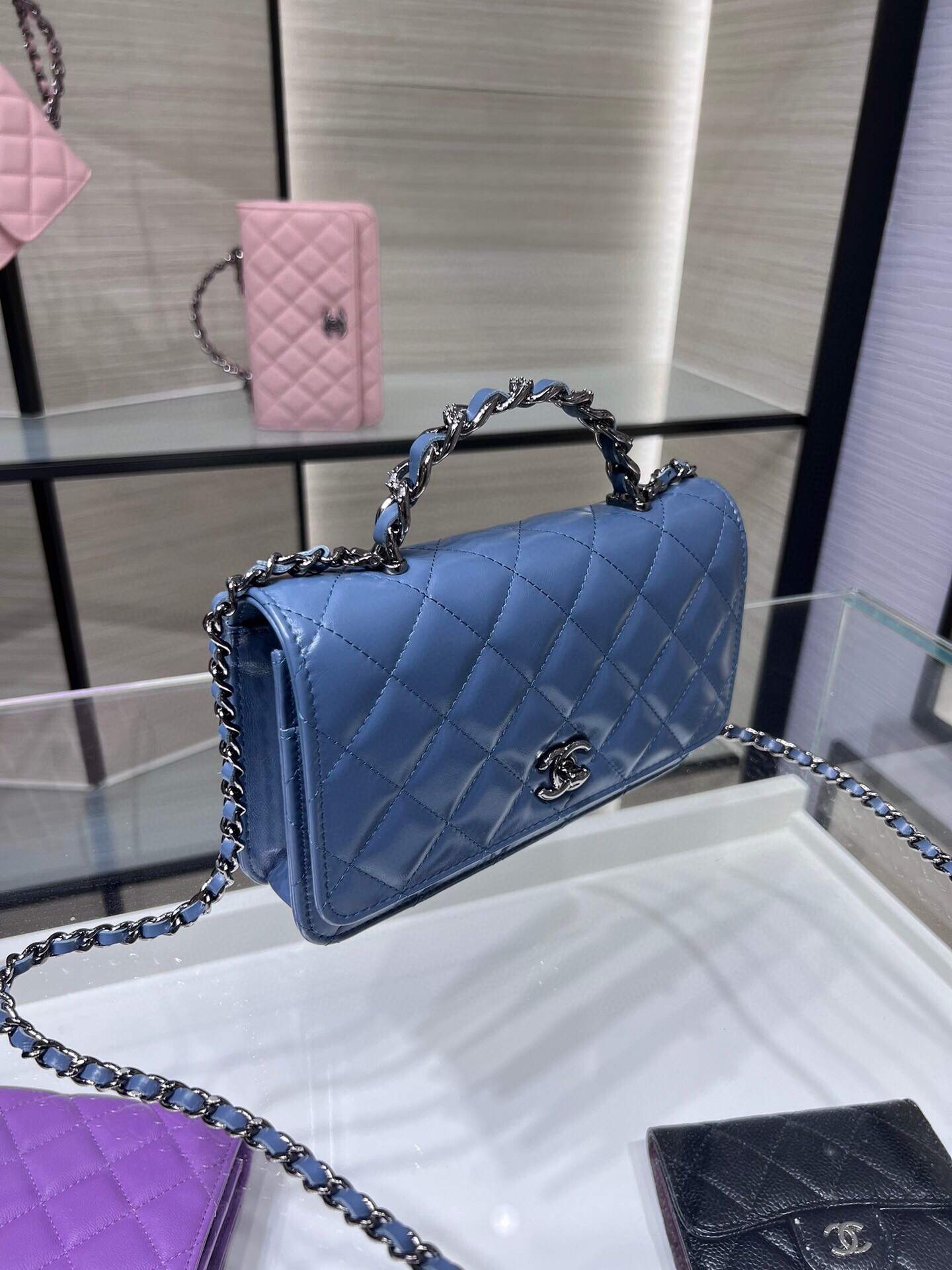 K新品辽色水钻手柄风琴包双层WOC水钻配牛皮AY尺寸:18.5116cm