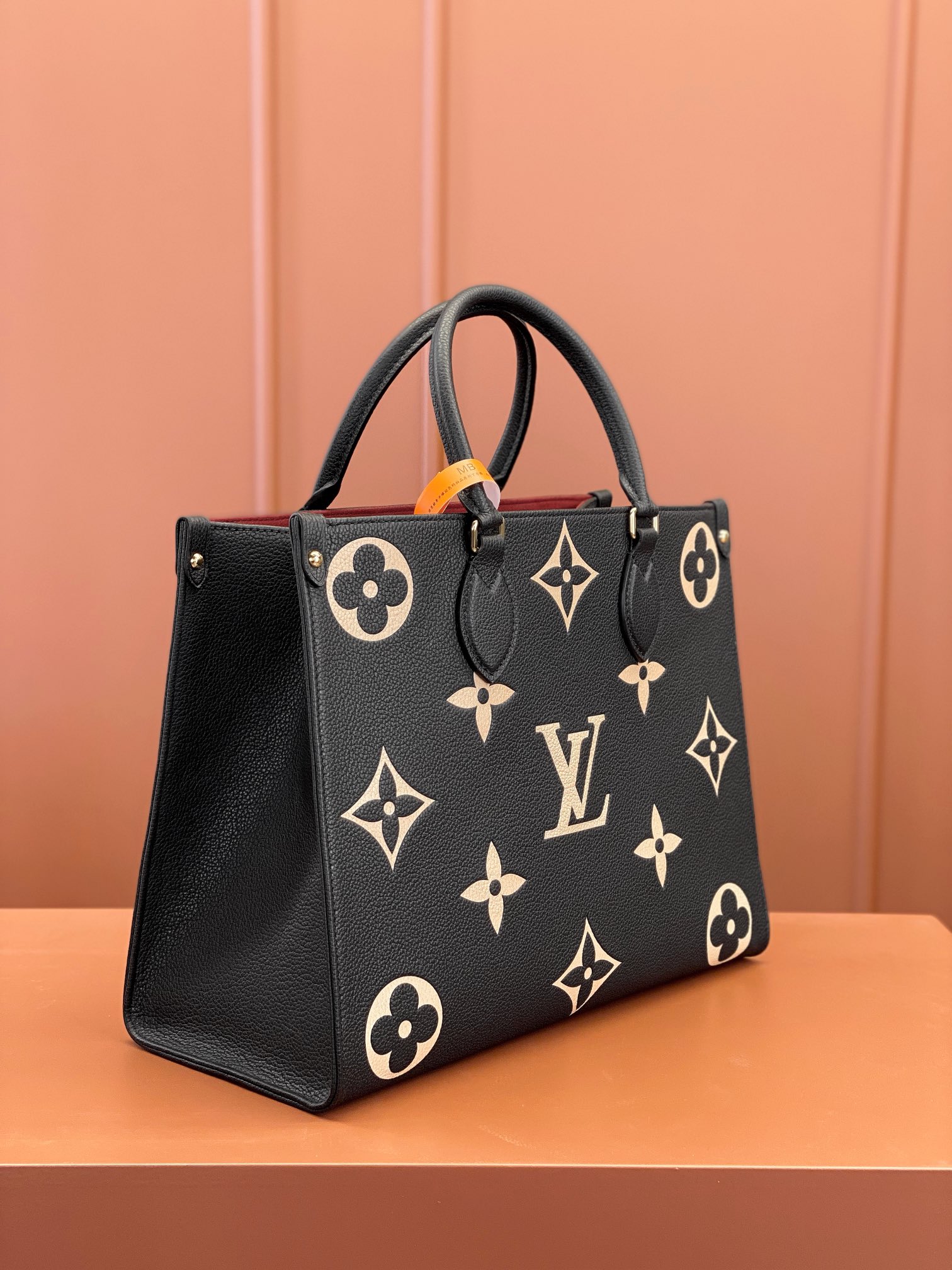 特级MB芯片版原厂皮ONTHEGO中号手袋型号M45495黑色材料A级全钢五金进口原厂面料包装全套原厂免
