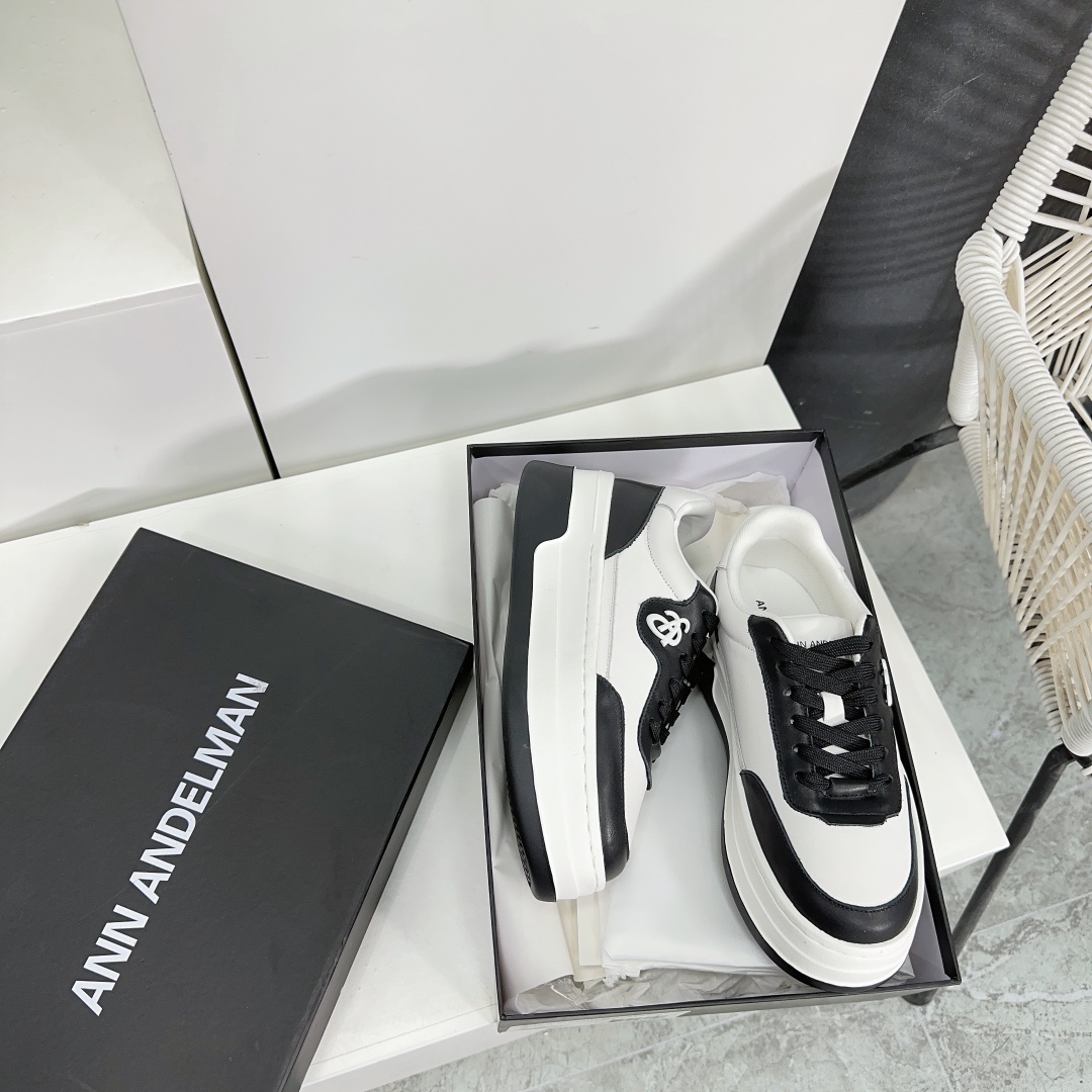 “Zenium Shoes: High-Quality 6cm Heels in Panda Color, Abstract Design for Fashionistas”