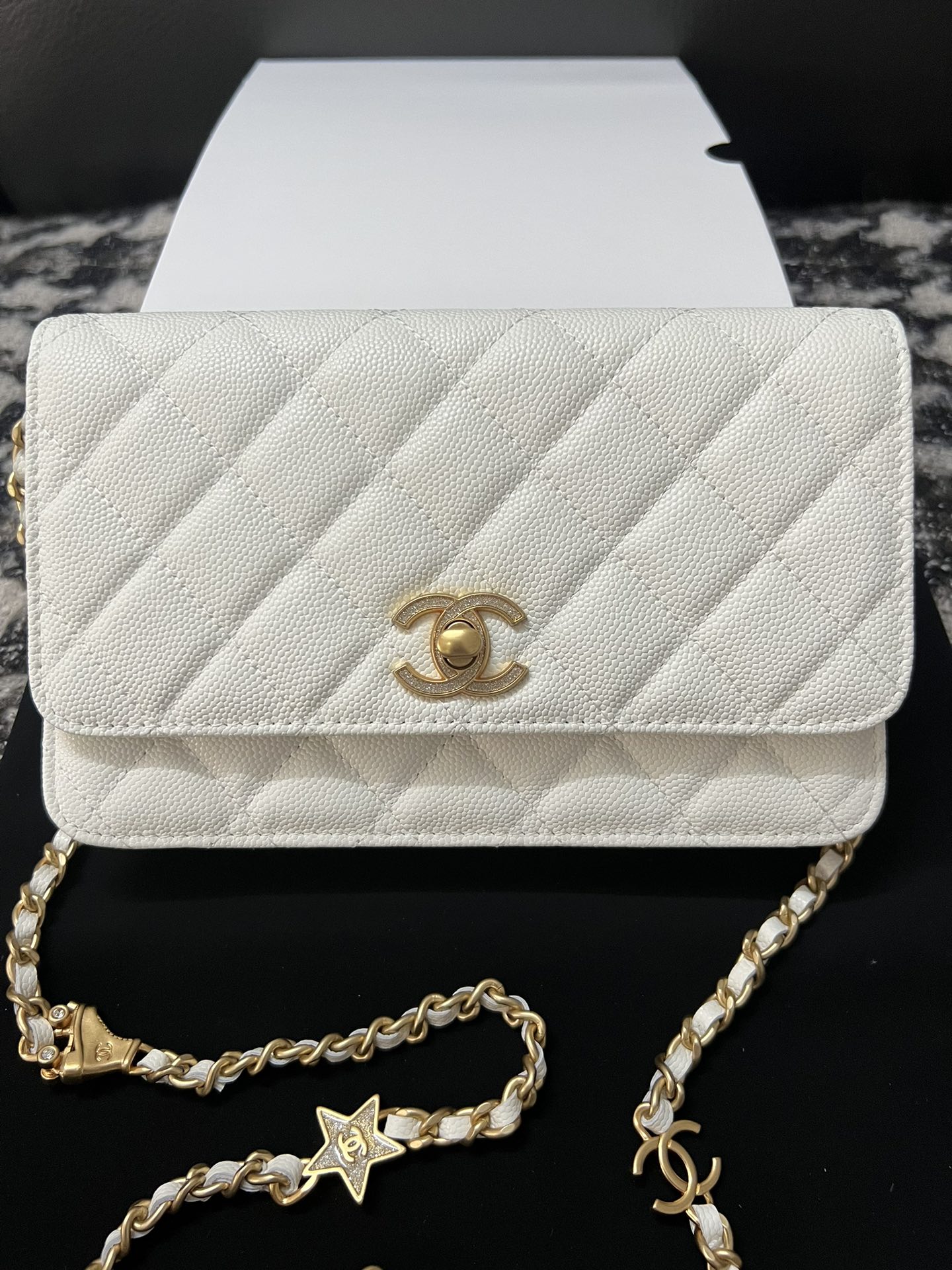 Ready stockExtreme version super cute Chanel 24Chanel latest version WOC