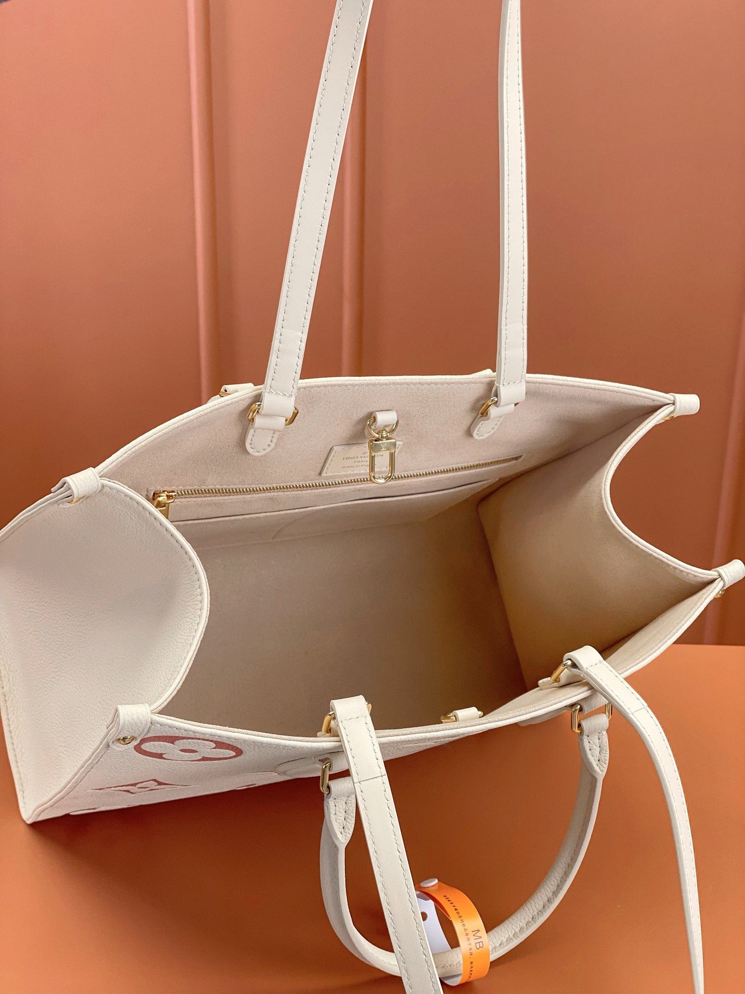 特级MB芯片版原厂皮ONTHEGO中号手袋型号M21575材料A级全钢五金进口原厂面料包装全套原厂免税M