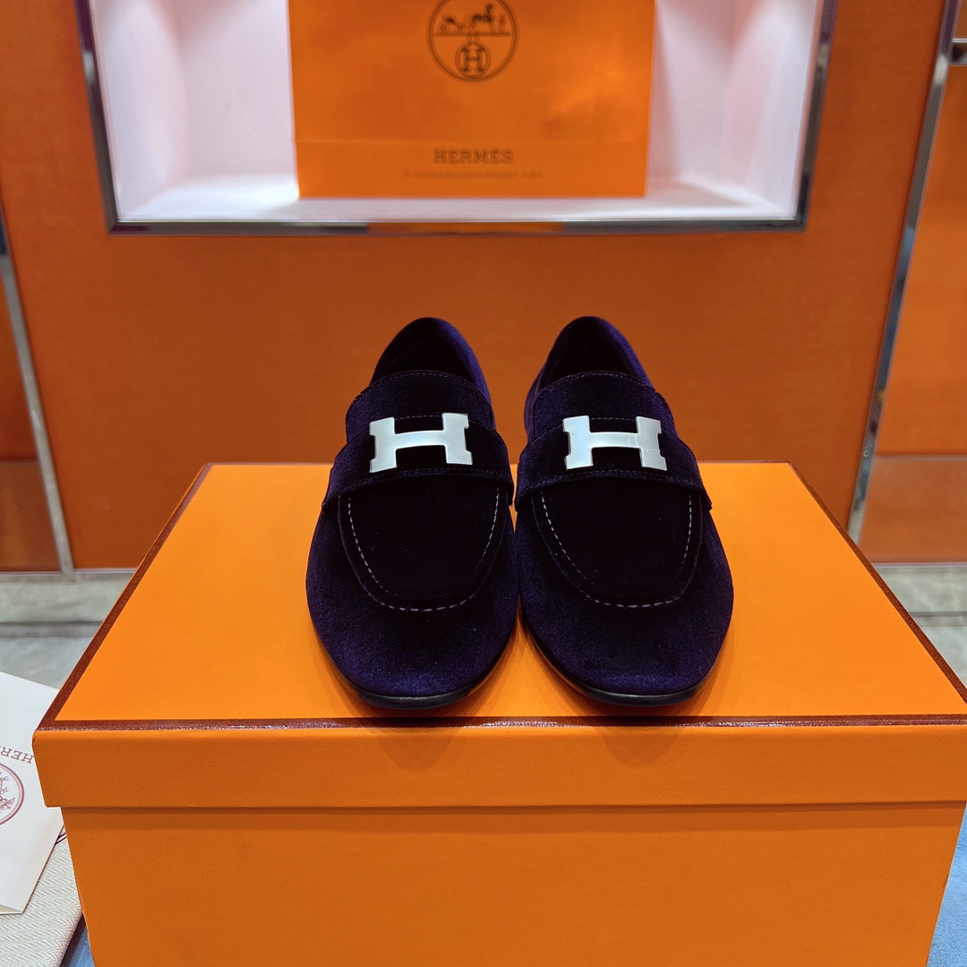 NO:784455,Hermes... a Eclair new color + hot style series, the shape is super correct, with a certain thickness, which makes the legs longer!  Breathable and comfortable technical fabric!  Spring and summer color matching items that are both beautiful and comfortable!  Channel supply code size size 35-39 can be ordered at 40.41, loafers, hermes, loafers19860909Hermes... a Eclair 新色+爆款系列 版型超正,有一定厚度增高显腿长！透体透气 舒适的科技面料！ 春夏拼色兼具颜值舒适度的单品！ 渠道货源 码数 size 35-39可定40.41,乐福鞋,hermes,loafers,Women's Shoes