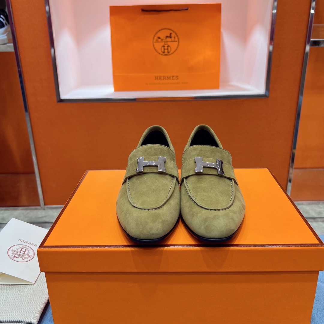 NO:784447,Hermes... a Eclair new color + hot style series, the shape is super correct, with a certain thickness, which makes the legs longer!  Breathable and comfortable technical fabric!  Spring and summer color matching items that are both beautiful and comfortable!  Channel supply code size size 35-39 can be ordered at 40.41, loafers, hermes, loafers19860909Hermes... a Eclair 新色+爆款系列 版型超正,有一定厚度增高显腿长！透体透气 舒适的科技面料！ 春夏拼色兼具颜值舒适度的单品！ 渠道货源 码数 size 35-39可定40.41,乐福鞋,hermes,loafers,Women's Shoes