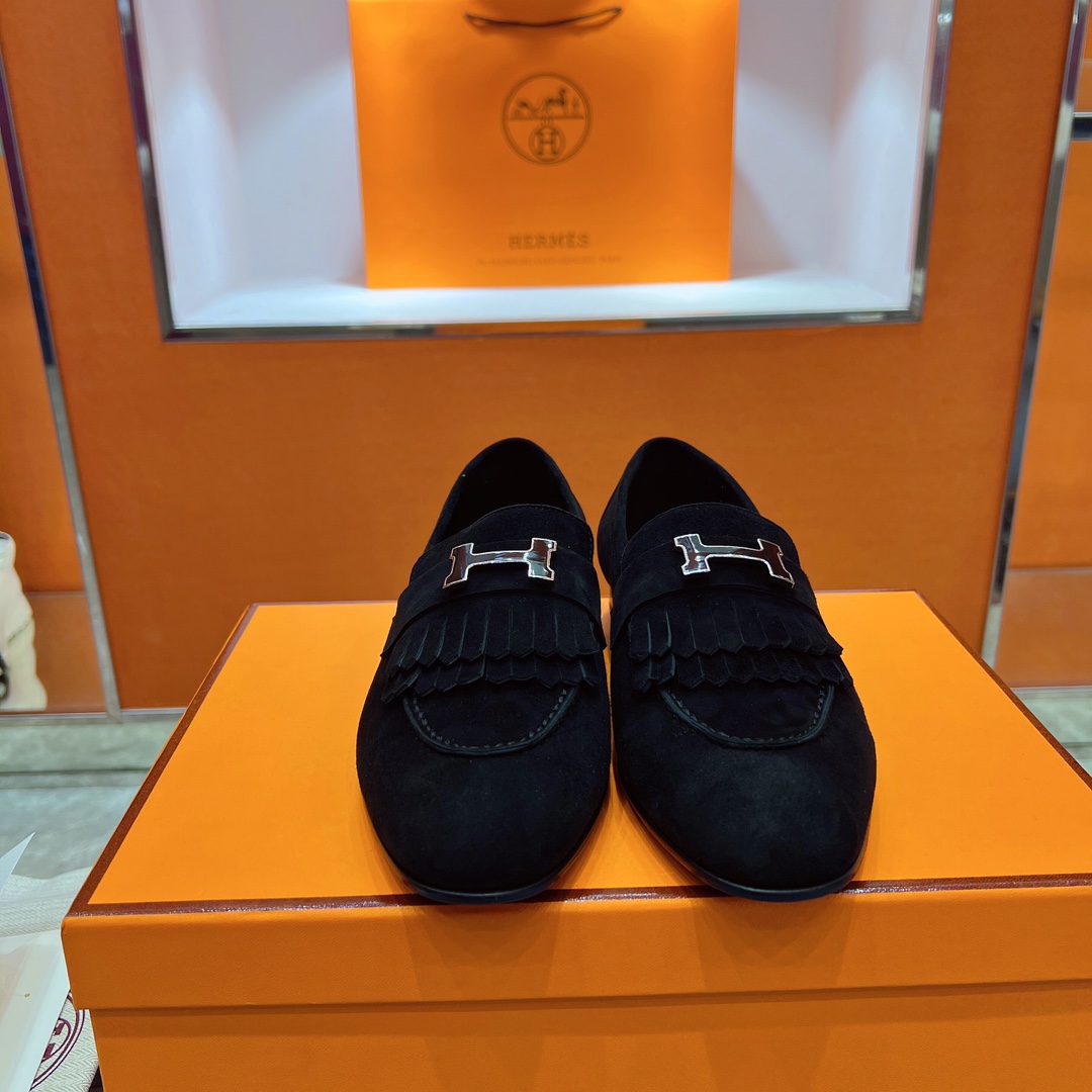 NO:784482,Hermes... a Eclair new color + hot style series, the shape is super correct, with a certain thickness, which makes the legs longer!  Breathable and comfortable technical fabric!  Spring and summer color matching items that are both beautiful and comfortable!  Channel supply code size size 35-39 can be ordered at 40.41, loafers, hermes, loafers19860909Hermes... a Eclair 新色+爆款系列 版型超正,有一定厚度增高显腿长！透体透气 舒适的科技面料！ 春夏拼色兼具颜值舒适度的单品！ 渠道货源 码数 size 35-39可定40.41,乐福鞋,hermes,loafers,Women's Shoes