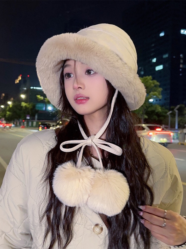 Prada Hats Bucket Hat White Knitting Rabbit Hair Fall/Winter Collection