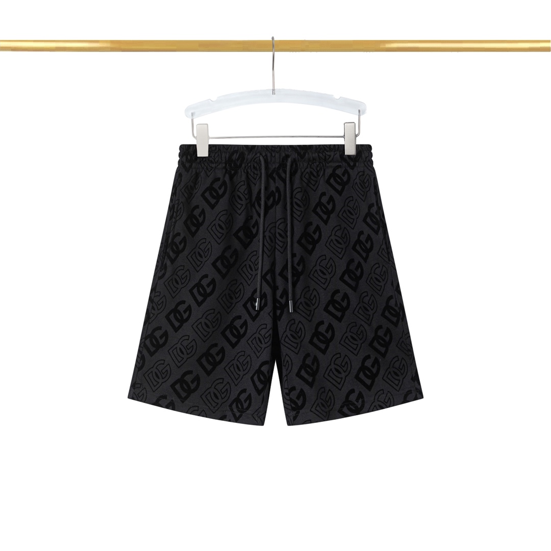 LC T09: Black and White Sports Shorts with Unique Pocket Design - 图片 8
