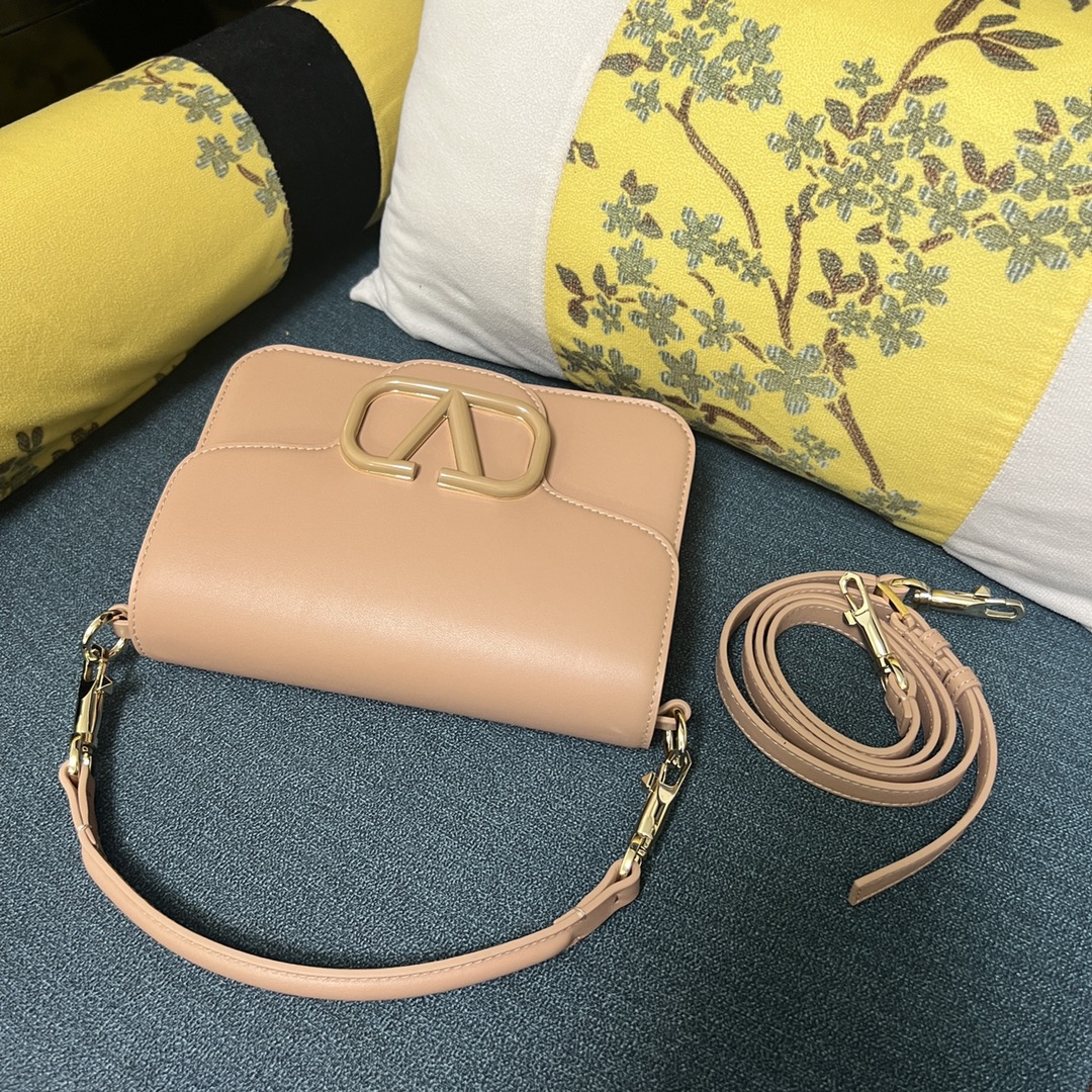 [Valentino Women