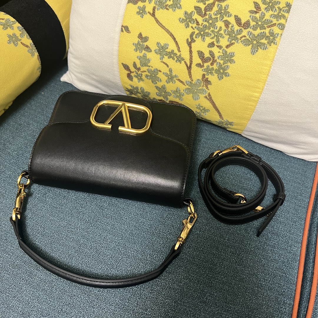 [Valentino Women