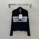 Chanel Impeccable Vêtements Chemises & Chemisiers T-Shirt Noir Blanc Imprimé Manches longues D24010738 1 Chanel Impeccable
Vêtements Chemises & Chemisiers T-Shirt Noir Blanc Imprimé Manches longues D24010738