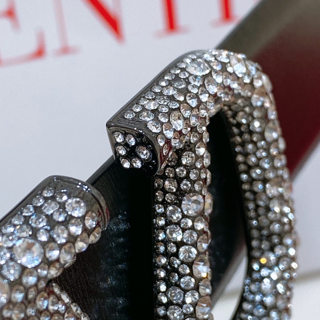“Valentino Garavani VLogo Belt: Bright Calf Skin, 4.0cm Width” - 图片 4