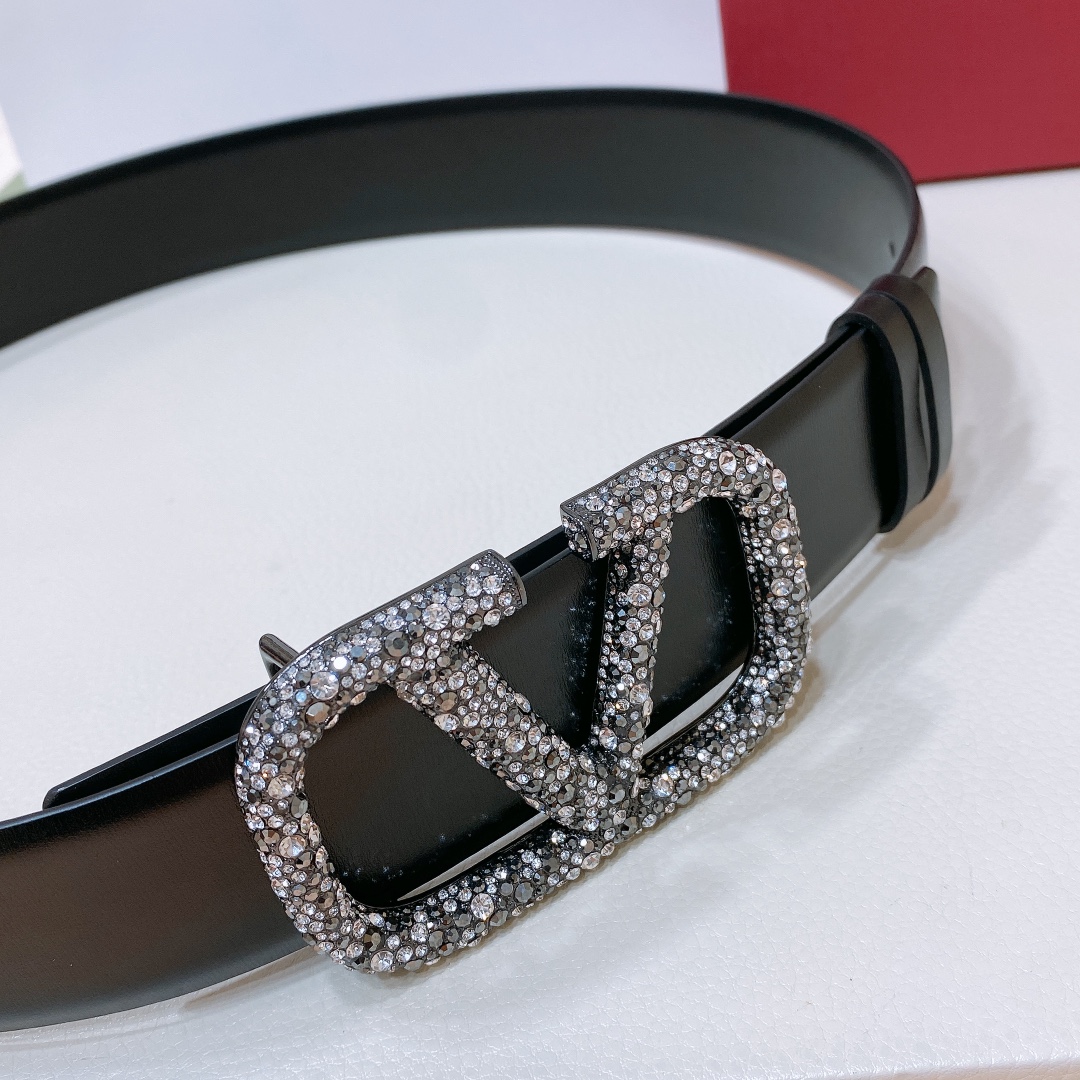 Valentino Garavani VLogo Belt: High-Quality Purchase for Ms. Valentino - 图片 7