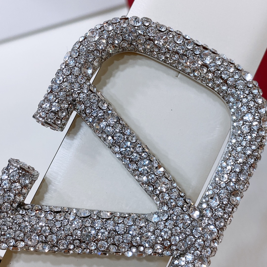 Valentino Garavani VLogo Belt: Bright Calf Skin, 4.0 cm Width, Trusted Signature Design - 图片 3