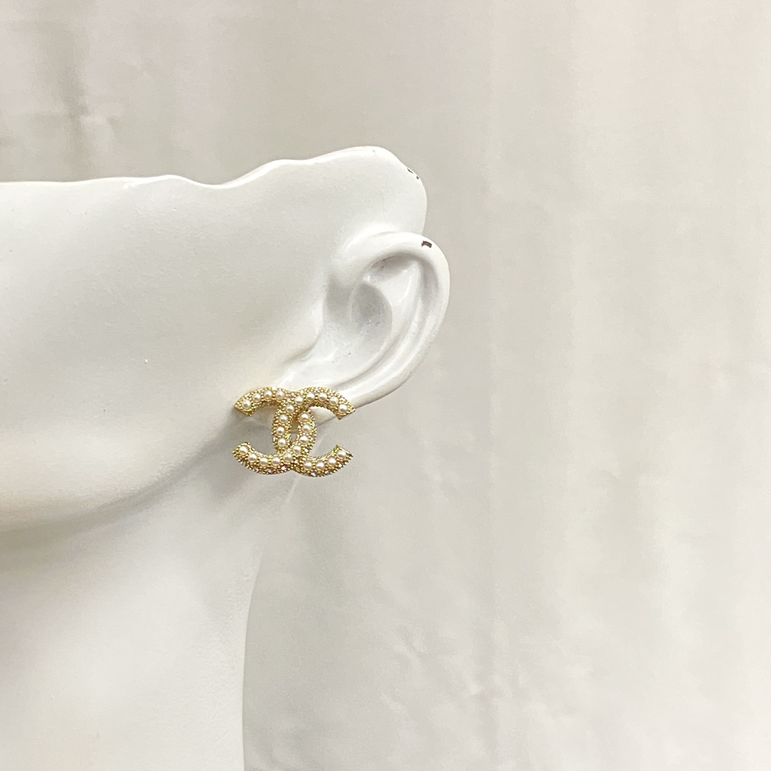 Louis Vuitton Haute Couture Haute Couture Fine Jewelry Necklace Bracelet 7