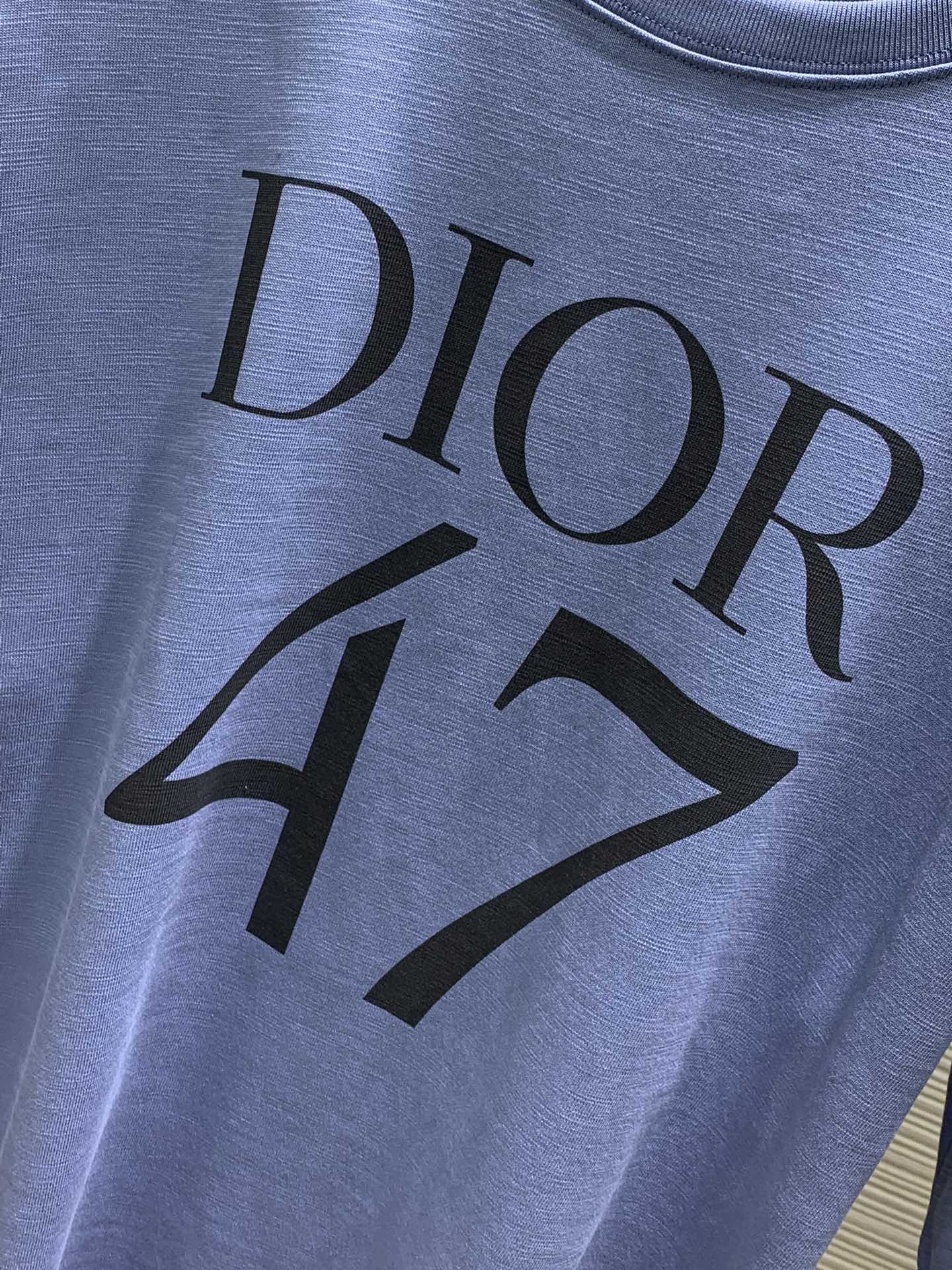 DiorHomme迪奥桀傲2024春夏新品专柜同步有售简约时尚圆领短袖T恤原版进口面料舒适透气顶级印花工