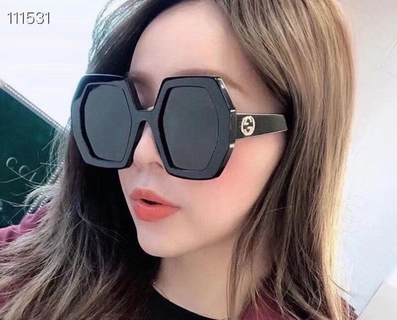 Gucci Okulary przeciwsłoneczne Wiosenna kolekcja Fashion