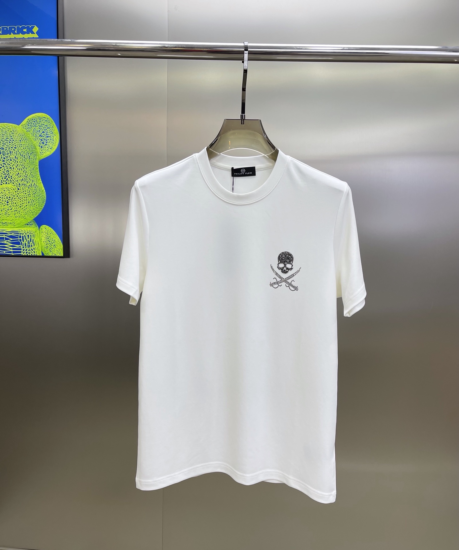 “Zenium Red and White T-Shirts with 3D Design, Sizes S-3XL, 300g Modell Fabric” - 图片 4