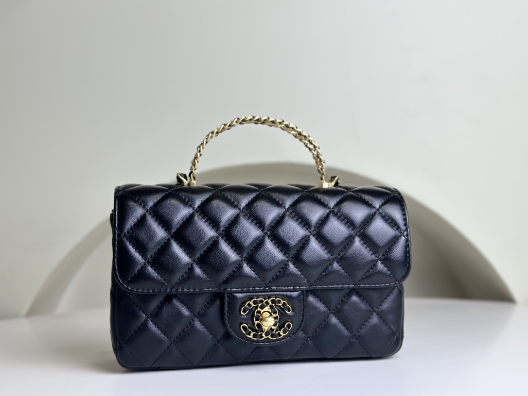 שאנל Chanel Classic Flap Bag תיקים תיקי יד תיקי כתף וצד Vintage מיני P988801