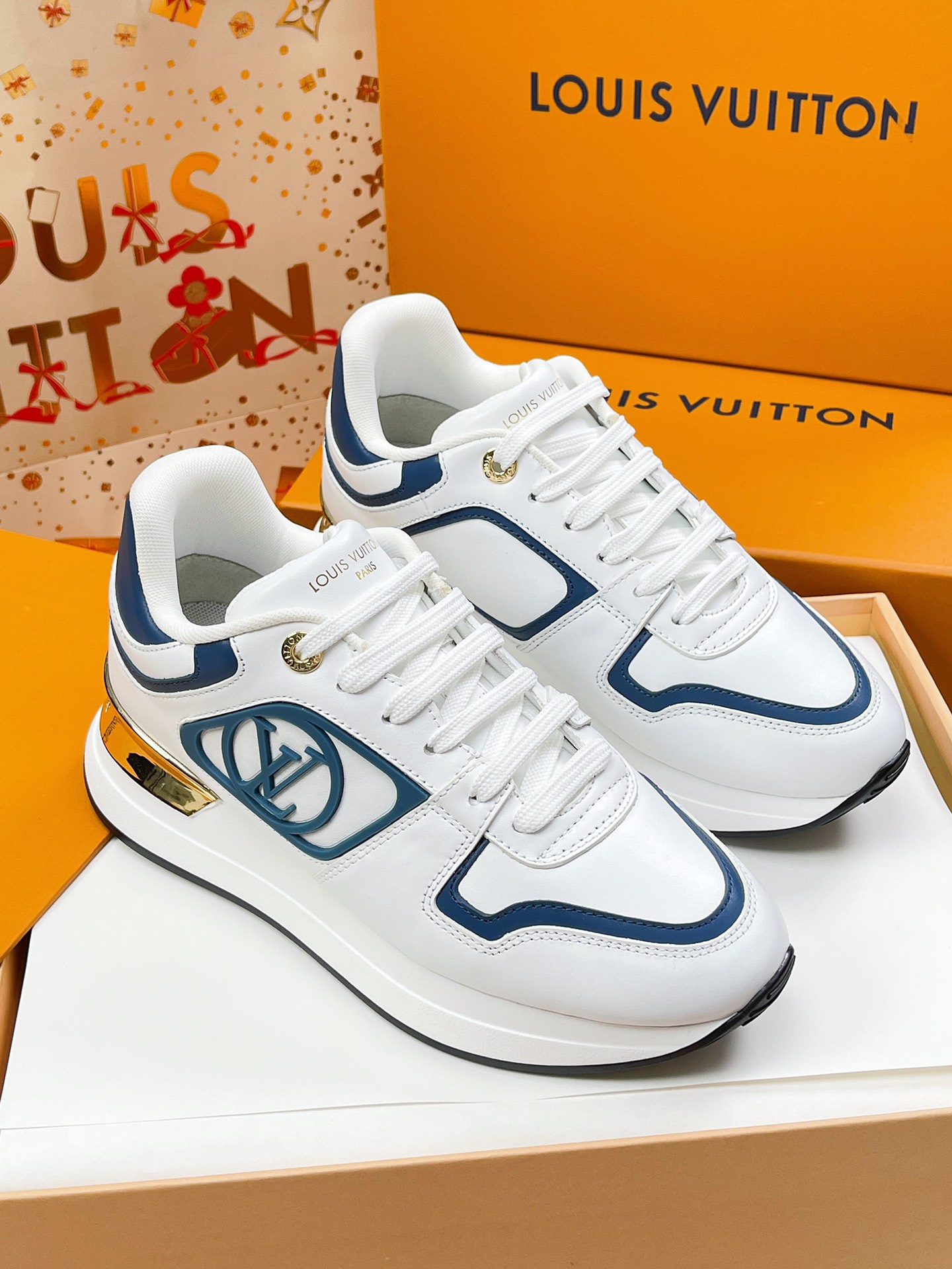 Louis Vuitton Shoes Sneakers Cowhide Sweatpants