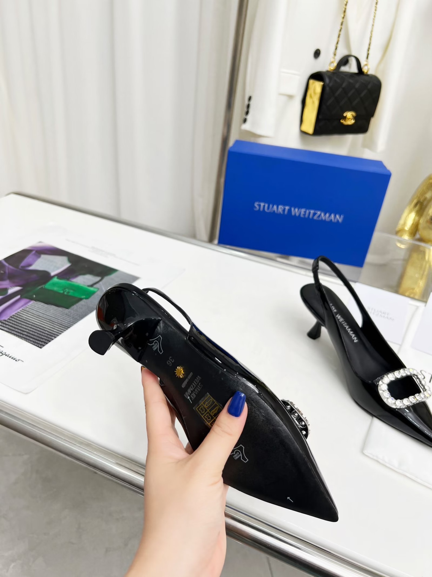 Stuart Weitzman E.M. Pointy Water Drill Heels: $550, Leather, Silver, 5.5cm High - 图片 8