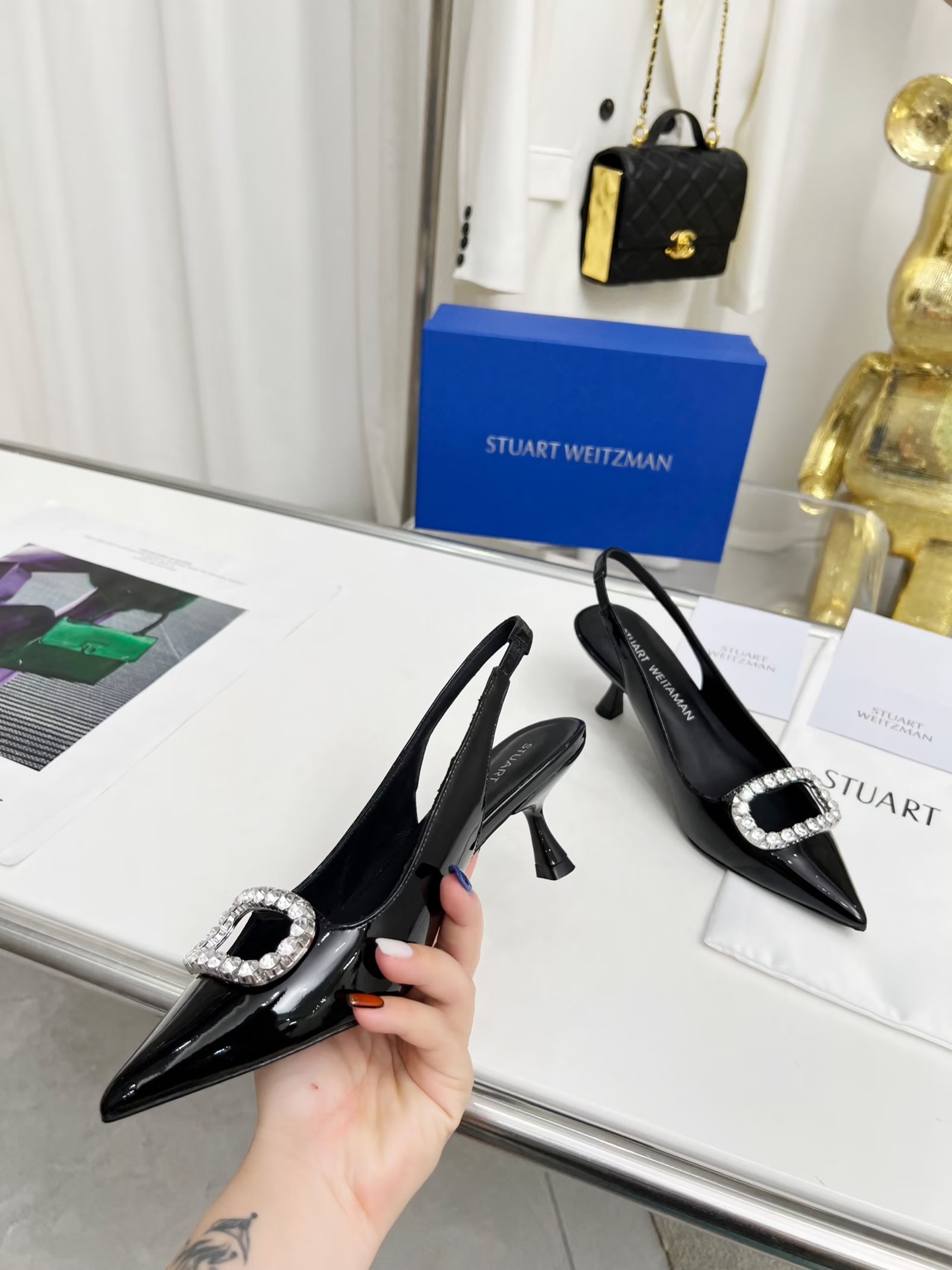 Stuart Weitzman E.M. Pointy Water Drill Heels: $550, Leather, Silver, 5.5cm High - 图片 7