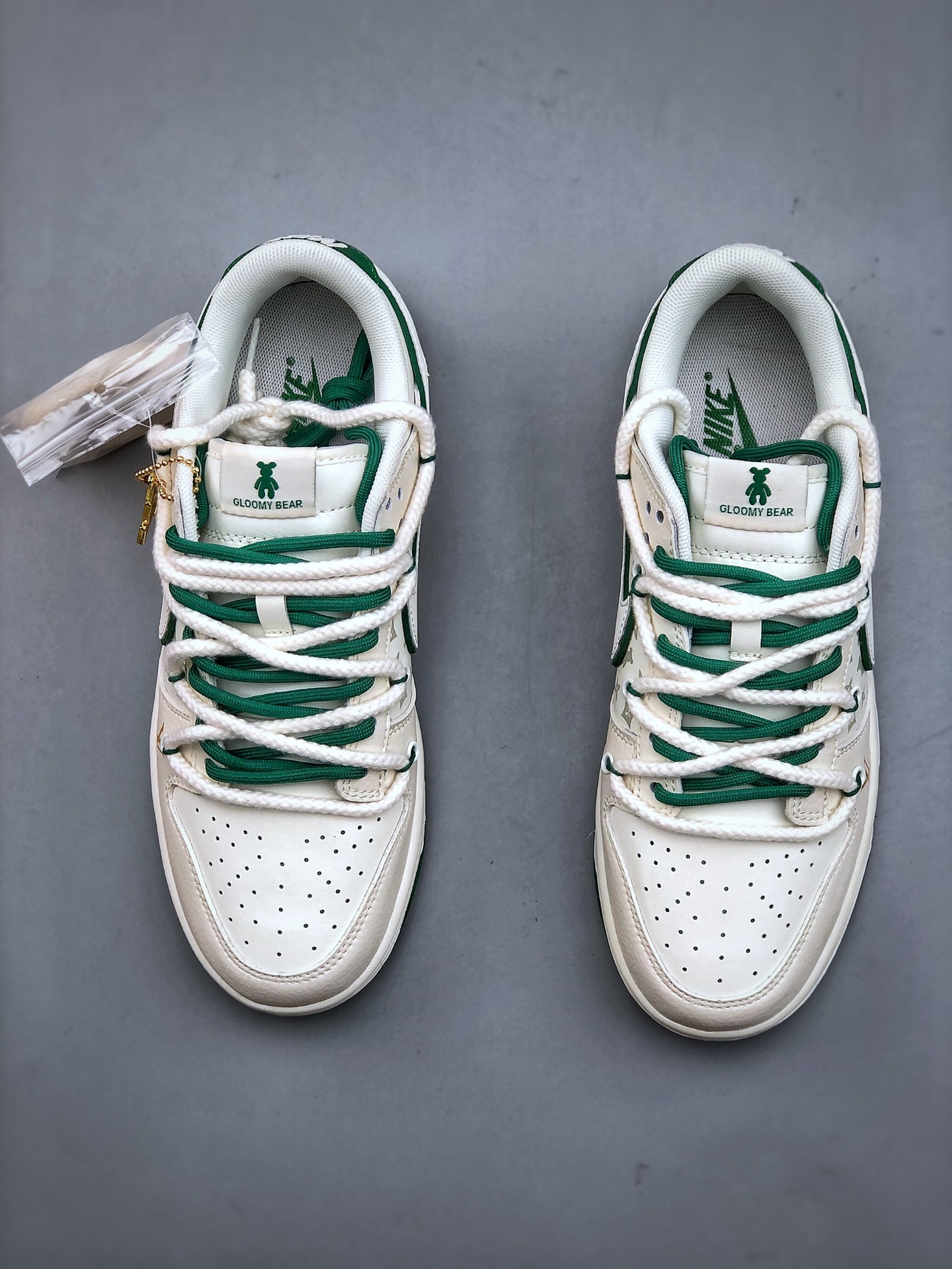 Nike SB Dunk Low x Louis Vuitton White Green Sneakers Size 36-45 6 i1704936893 2127 4