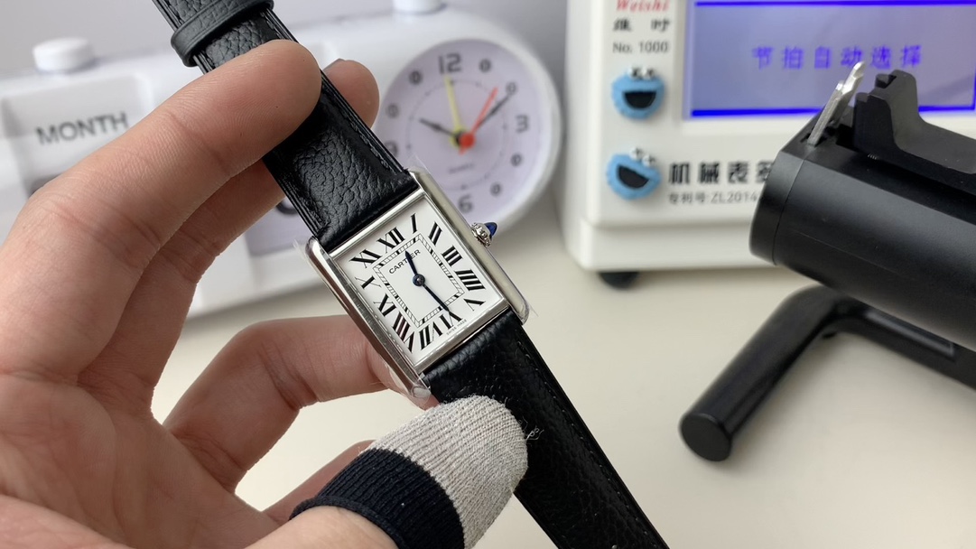 Cartier AF 卡地亚坦克中号 石英