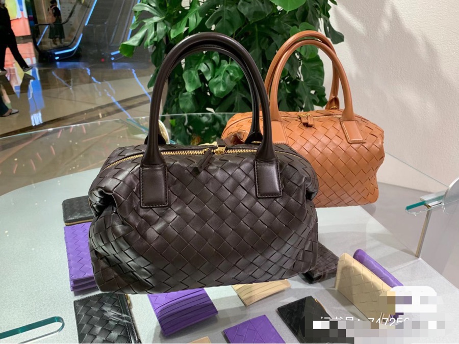 Bottega Veneta Product _dgqqf3w2i0rI-cNapbqxgZiNpcWsyWhct00hThg