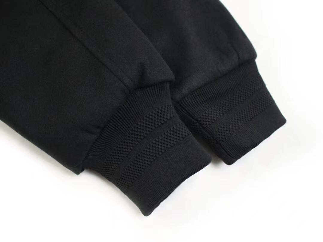 High-End Stüssyports Tuxedo Jacket with Snail Design in Three Colors - 图片 4