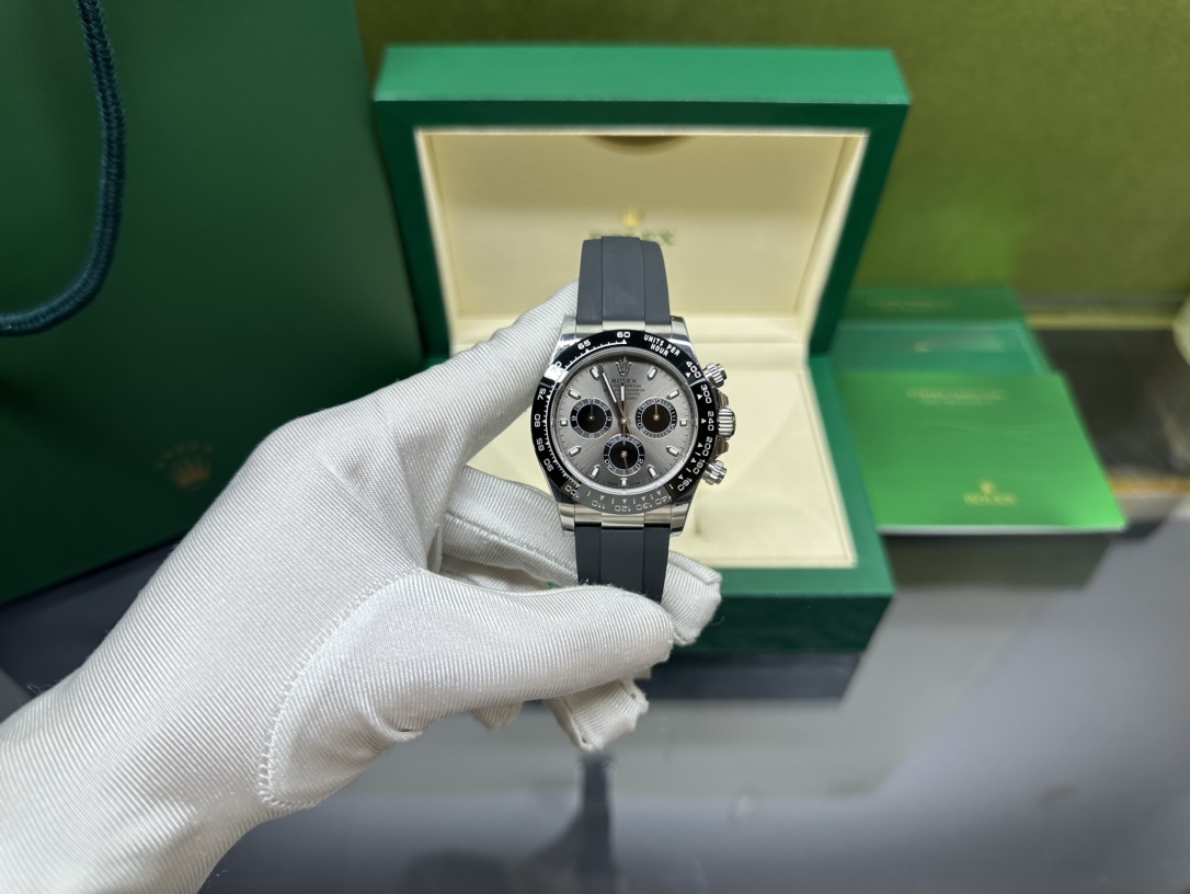 NO:143388,Ditona cement ash imported fluorine tape 904L stainless steel material Super perfect quality picture Accurate details picture,19860909迪通拿水泥灰 进口氟胶带904L精钢材质 超级完美品质 图 认准细节图,,Watch