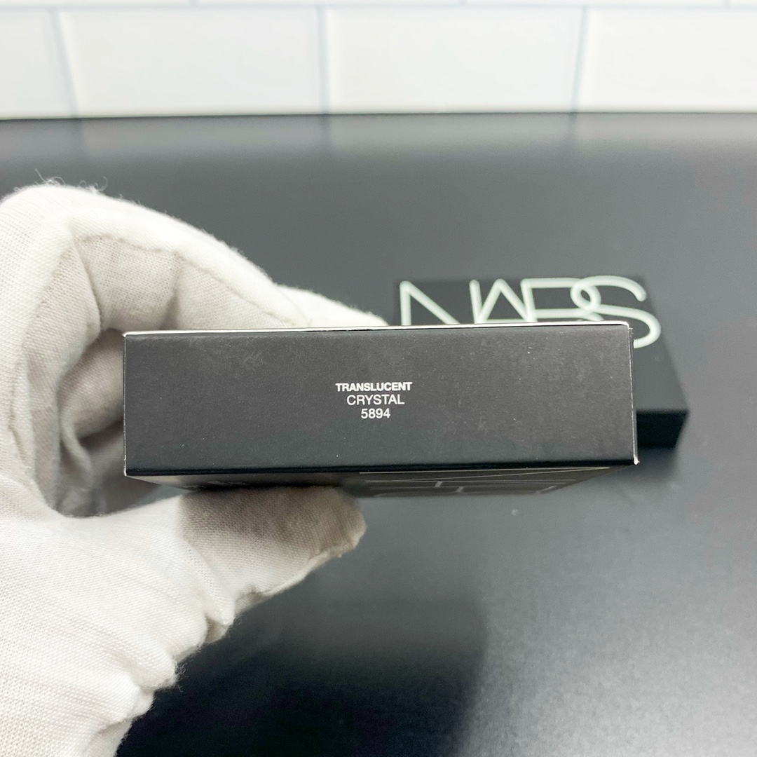 明通品质/80💰
细节全对版，味道对香，市面最高版本，非流通普货，正品质量直供，支持对比，原打盒规格3个装，明通市场认可版本✔️NARS粉饼明通版10g！