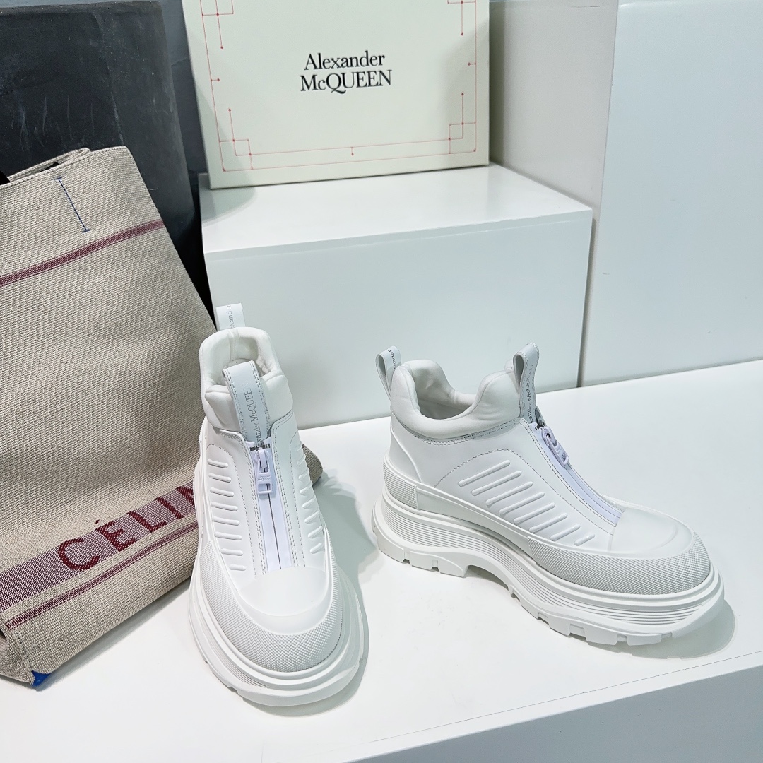 High Quality Alexander McQueen Silk-Skin Shoes with Rubber Base, Various Sizes - 图片 9