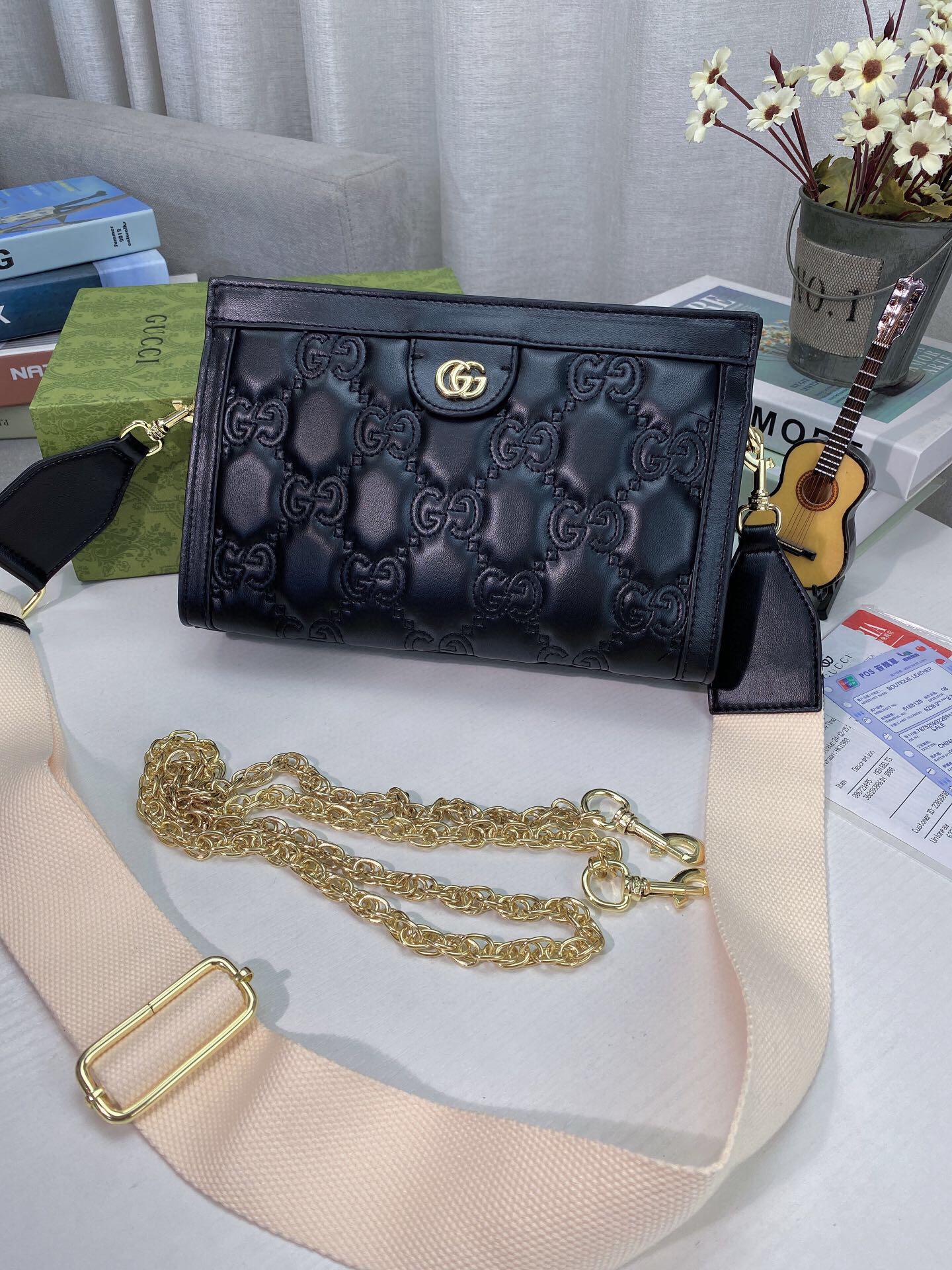 Gucci AAA
 Crossbody & Shoulder Bags Embroidery Vintage Chains