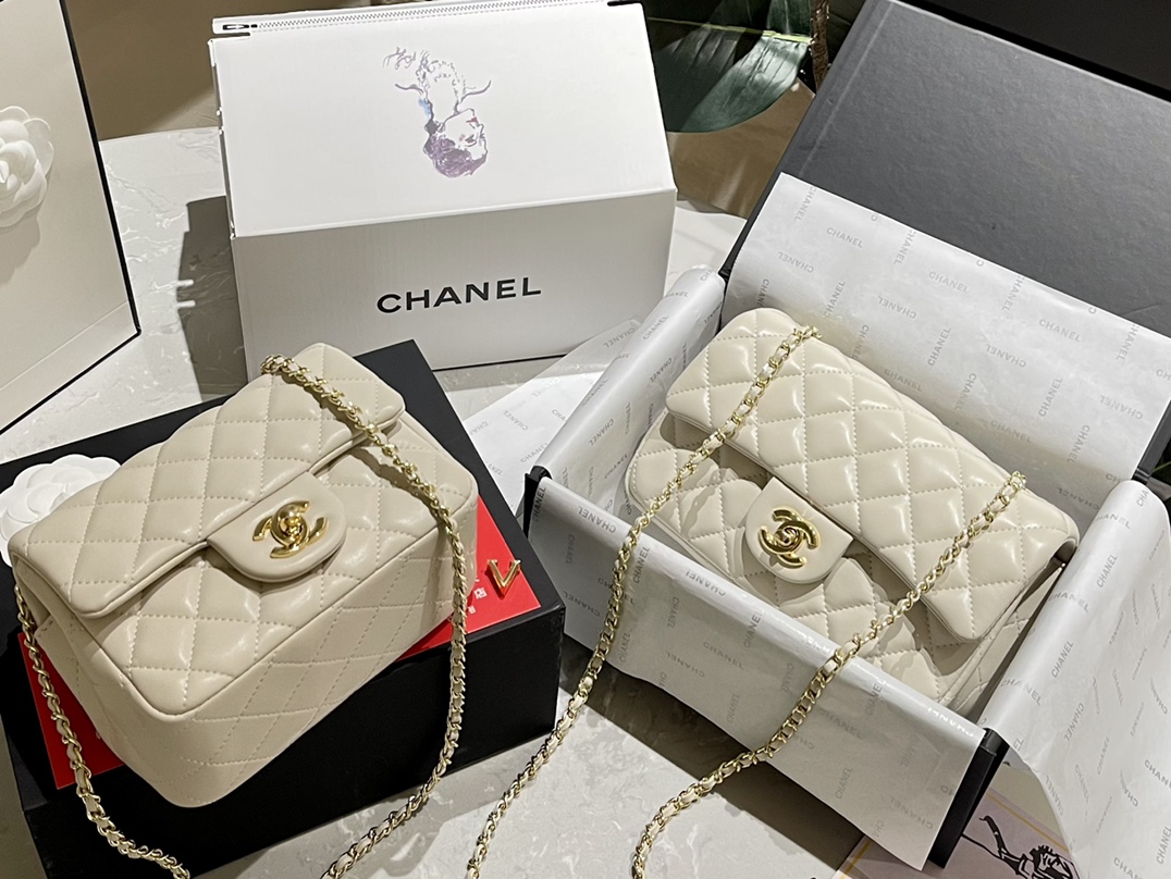 Chanel Classic Flap Bag Crossbody & Shoulder Bags Lambskin Sheepskin Mini