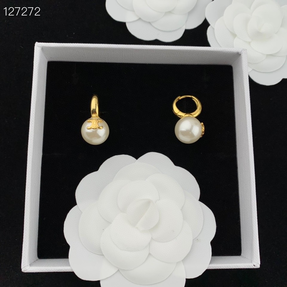 셀린느 귀걸이 69699 Celine Earrings