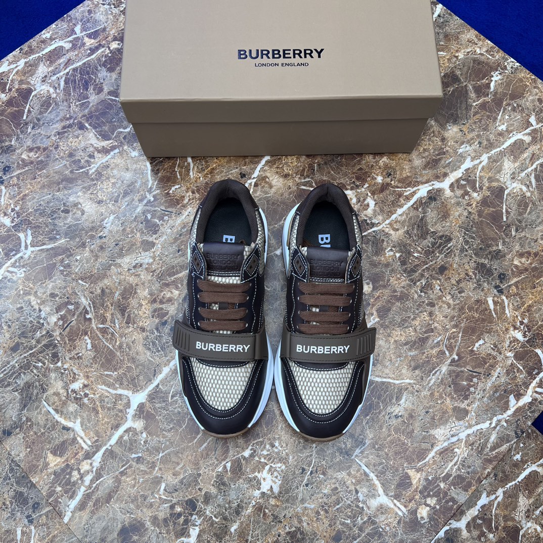 Burberry, 38-44