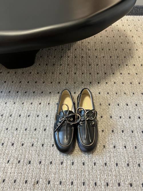 Miu Miu Bow Loafers Women's Leather Slip-On Shoes Black Size 35-40 1 Miu Miu Bow Loafers Women's Leather Slip-On Shoes Black Size 35-40